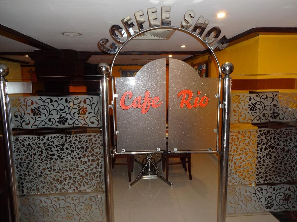 Westway Hotel Kozhikode Exterior foto