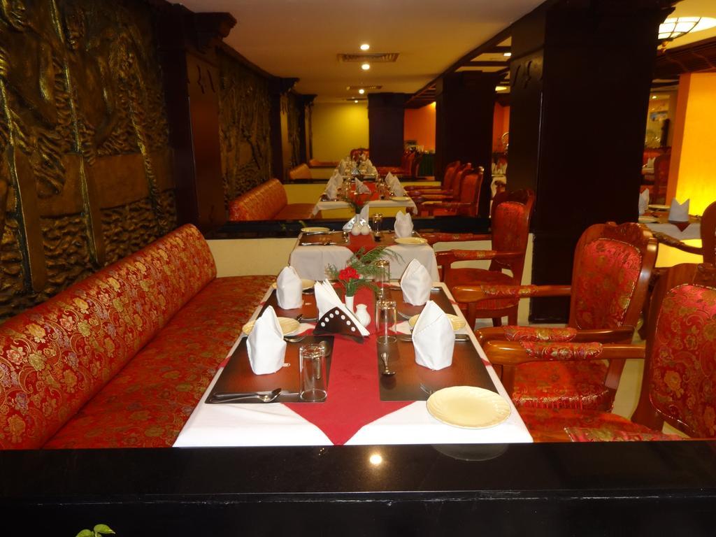 Westway Hotel Kozhikode Exterior foto