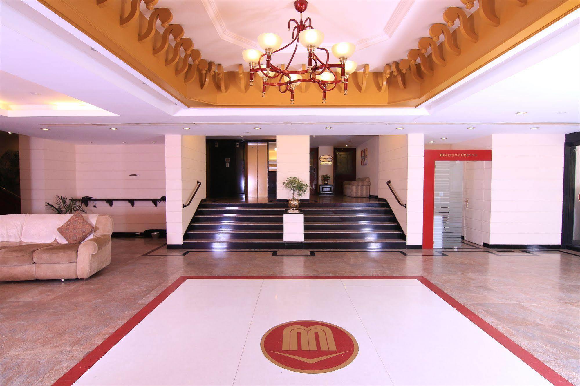 Westway Hotel Kozhikode Exterior foto